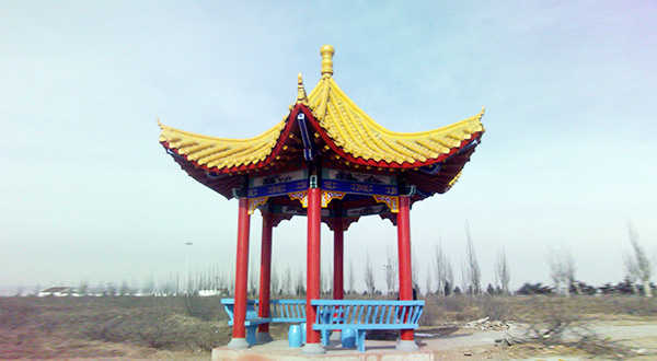 卓資山水上公園四角亭